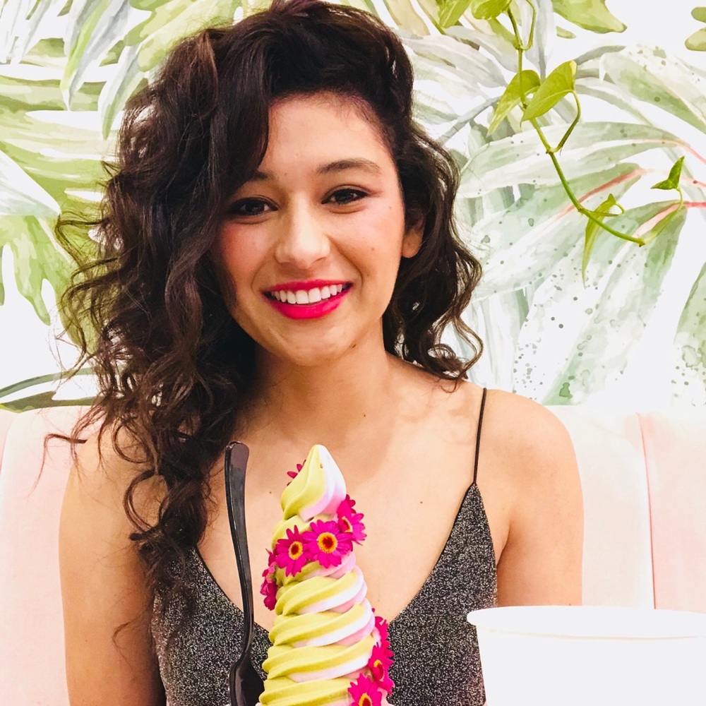 Meet your Posher, Ana